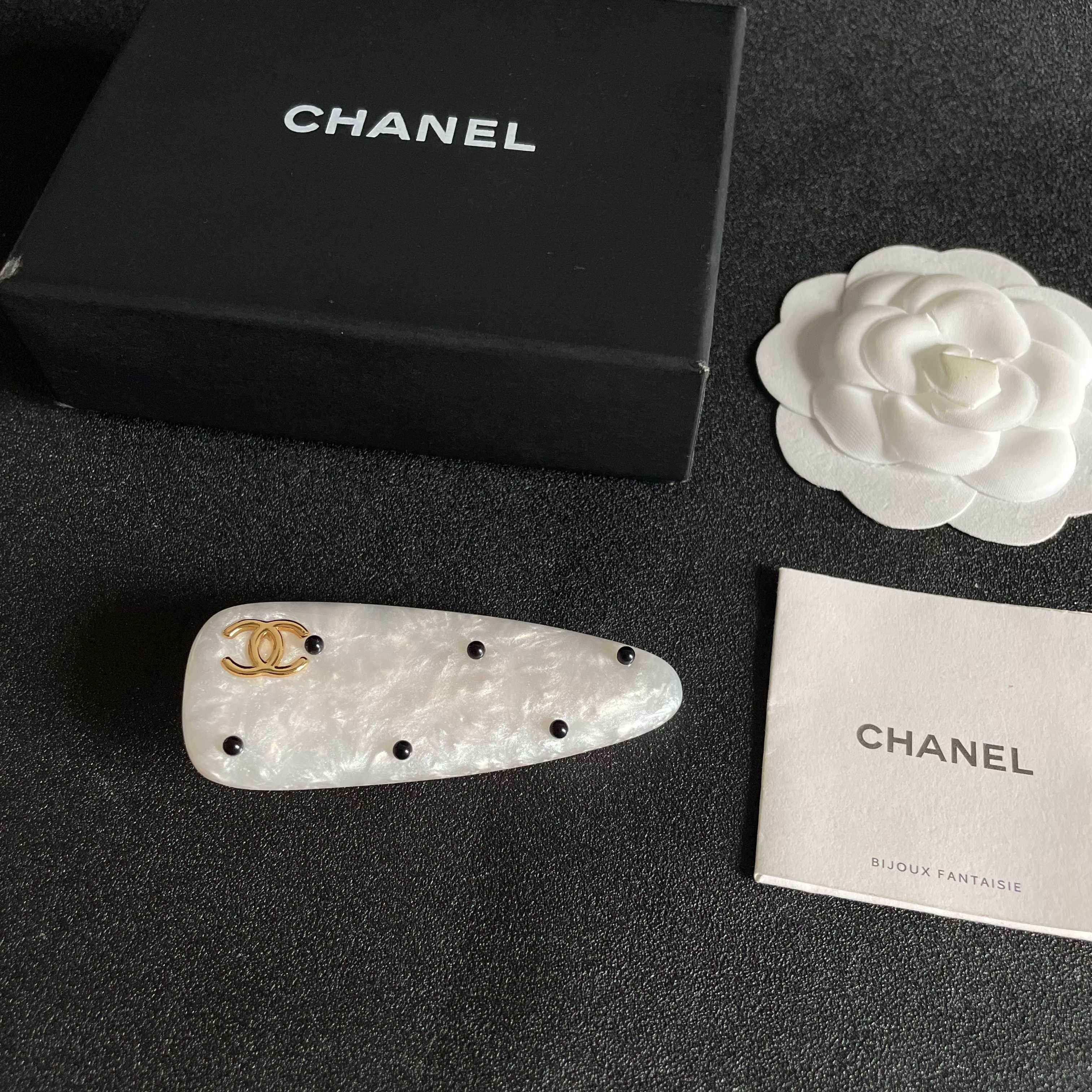 Chanel White Pearl Hair Clip with Gold CC Logo
